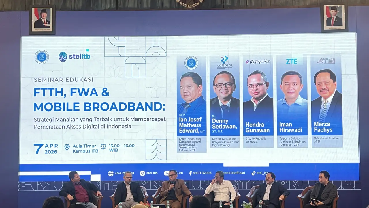 Seminar Teknologi "FTTH, FWA & Mobile Broadband: Strategi Manakah yang Terbaik untuk Mempercepat Pemerataan Akses Digital di Indonesia". Credit: ITB