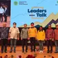 Rektor Unpar Bandung Mangadar Situmorang, Tokoh Nasional Maruarar Sirait, serta para narasumber lainnya dalam acara Leader Talk. (Foto: Istimewa).