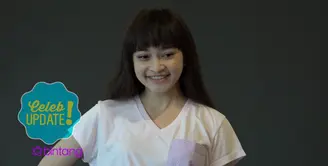 Ratu Savana, cewek introvert yang jadi lebih hidup saat ada di depan kamera.