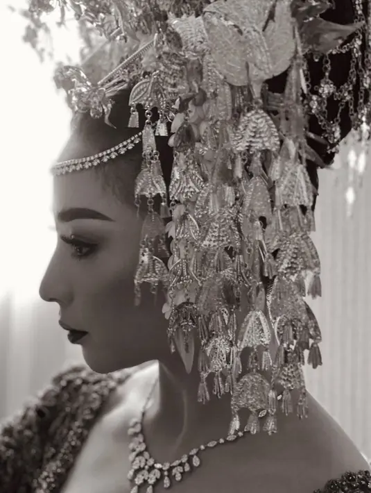 (Instagram/lxemoments)