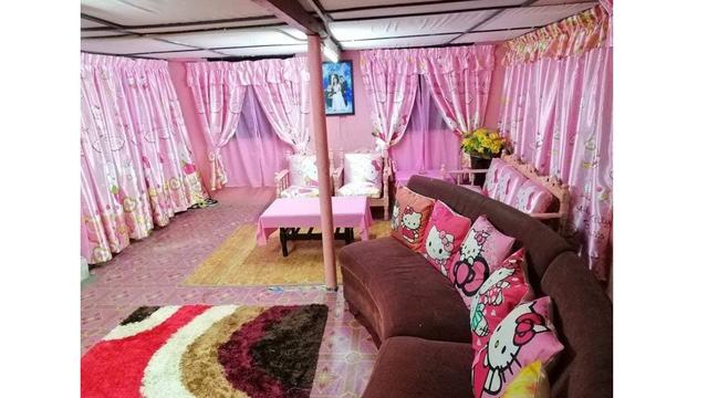 Rumah Hello Kitty