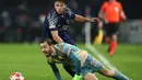 Aksi Joao Neves pada menit ke-78 berbuah gol keunggulan Paris Saint-Germain atas Manchester City. (Franck FIFE/AFP)