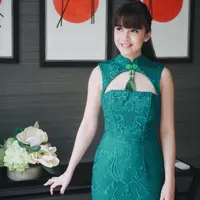 Jelang perayaan tahun baru Imlek, berbagai persiapan dilakukan bagi mereka yang merayakan, salah satunya adalah busana. Berikut ini koleksi dress milik Chelsea Olivia dan seleb lainnya yang cocok untuk Imlek. (Instagram/chelseaolivia)