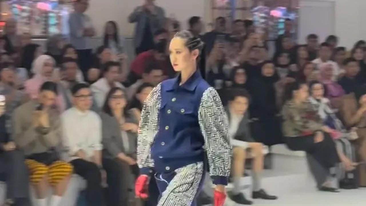 Gaya Paula Verhoeven, Raihaanun hingga Chicco Jerikho Eksis di Panggung JFW 2025
