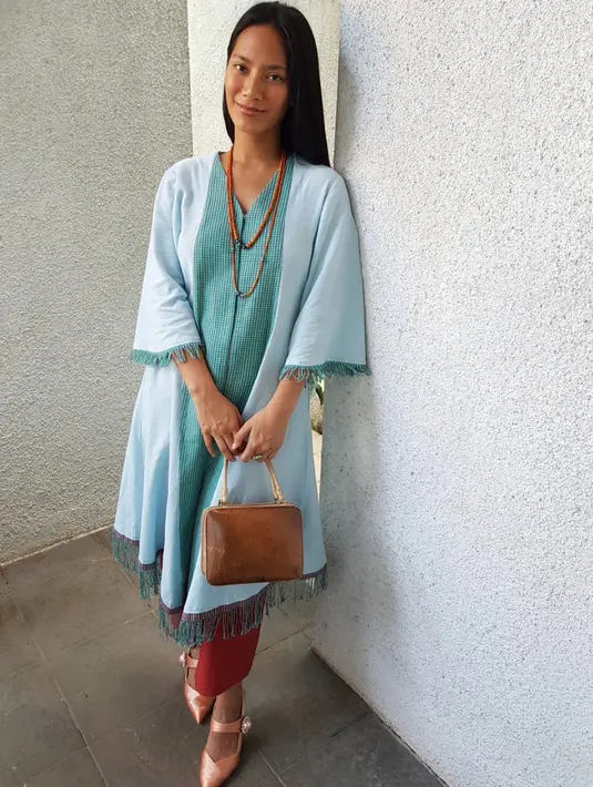 (Instagram/tarabasro)