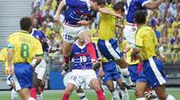 Prancis tantang Brasil di Final Piala Dunia 1998 (AFP/Rabih Moghrabi)