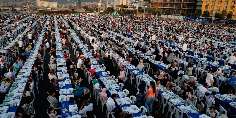 Gelar Meja untuk Buka Puasa, Lebanon Pecahkan Rekor Dunia