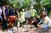 Pemkab Aceh Barat Mulai Pembangunan Rumah Dhuafa, Libatkan Forum Tokoh Peduli