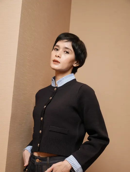 Berlokasi di butik Sandro Plaza Senayan, Koleksi Fall Winter 2026 kali ini, Sandro memadukan tradisi yang elegan dengan ekspresi diri kontemporer. / Foto dok: Sandro.