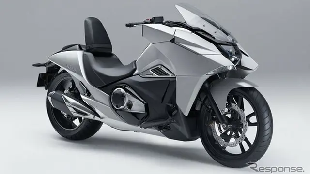 Honda NM4 Vultus Terbaru Makin Seram