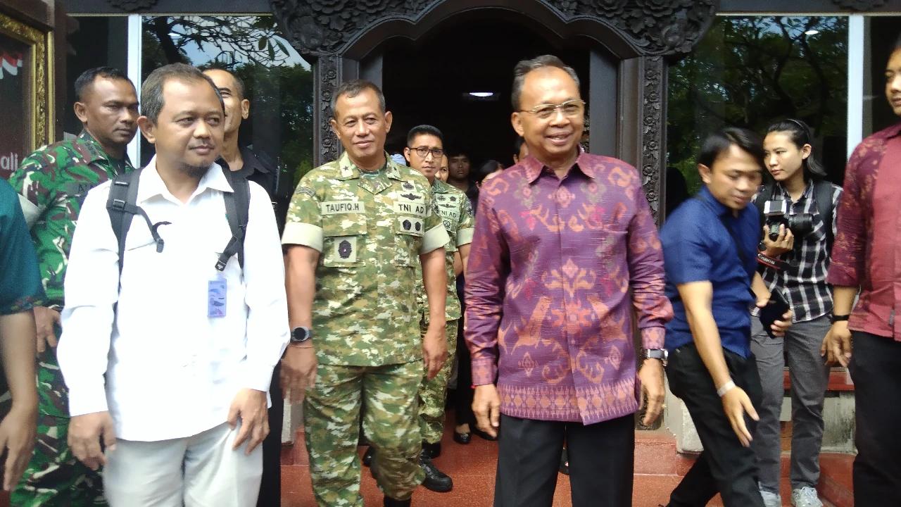 Siap-Siap, Warga Bali yang Nekat Bakar Sampah Bakal Disanksi Pidana Ringan
