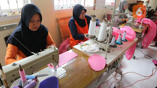 pembuatan APD petugas medis