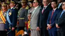 Presiden Ekuador Lenin Moreno menghadiri upacara Hari Kemerdekaan di Quito, Ekuador, (10/8). Ekuador merayakan kemerdekaannya dari Spanyol yang dikenal sebagai ‘El Primer Grito de Independence’ or 'The First Cry of Independence.' (AP Photo/Dolores Ochoa)
