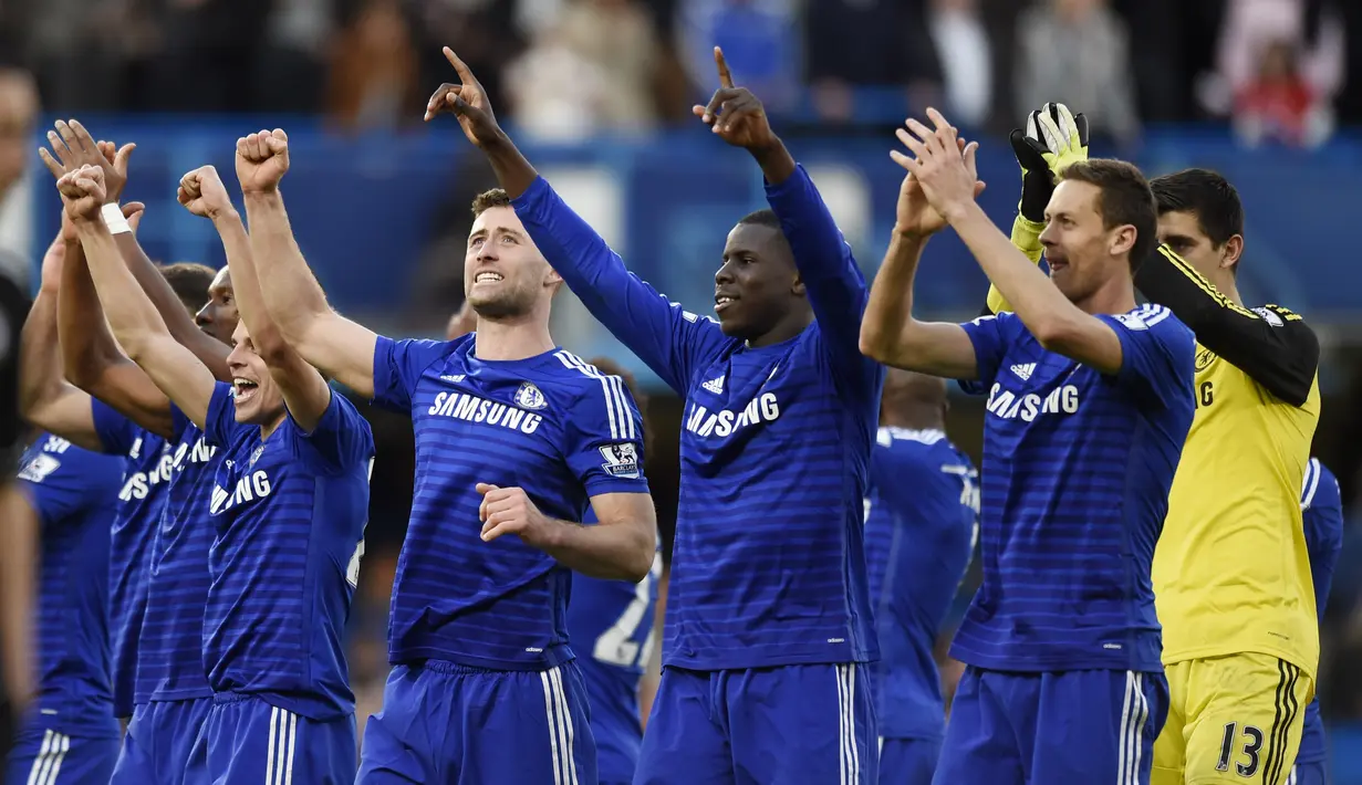 Chelsea kini semakin dekat dengan gelar juara Liga Primer 2014/2015 usai menaklukan MU