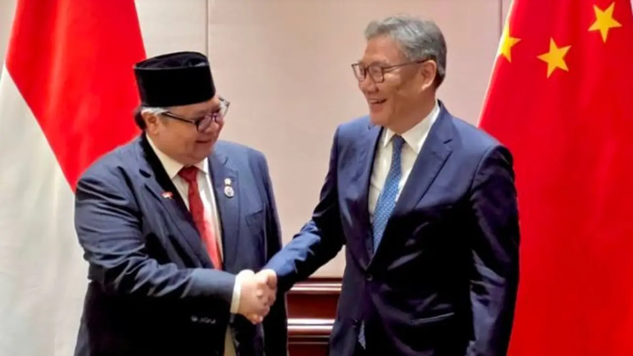 Bertemu Mendag China, Menko Airlangga Bahas Investasi hingga Kerja Sama