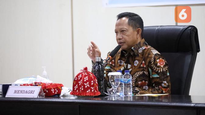 Mendagri, Tito Karnavian saat menghadiri Rakor Kesiapan Pilkada Serentak tahun 2020, di Kantor Gubernur Sulteng, Jumat (17/7/2020). (Foto: Humas Kemendagri).