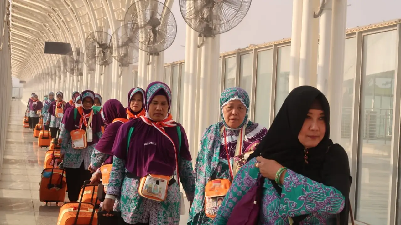 Jemaah haji Indonesia kembali ke Tanah Air melalui Bandara Prince Mohammed bin Abdulaziz, Madinah. Dok Kadaker Bandara PPIH 2019