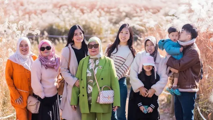 Titi Kamal liburan ke Korea Selatan (Instagram/titi_kamall)
