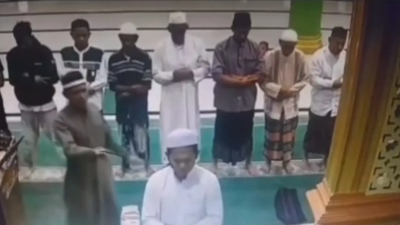 Pemuda Tikam Imam Masjid di Morowali Utara saat Salat Subuh