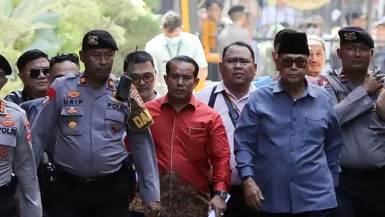 Proses Persidangan Panji Gumilang
