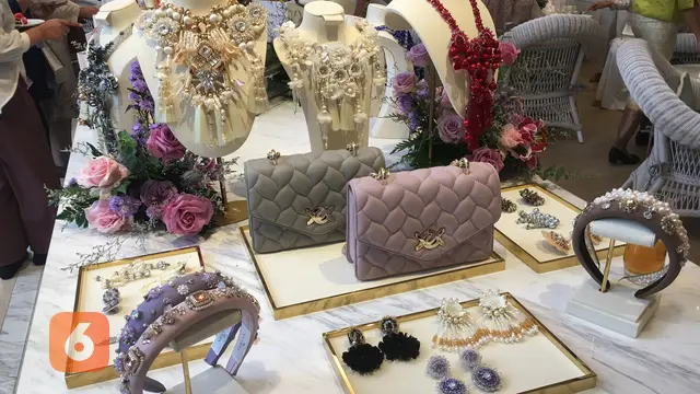 Klamby Siap Boyong Koleksi Bernuansa Tenun Garut di London Fashion Week 2022