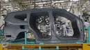 Pabrik dari PT Mitsubishi Motors Krama Yudha Indonesia (MMKI) memiliki kapasitas produksi 160 ribu unit per tahun), Cikarang, Bekasi, Jawa Barat, Selasa (25/4). (Liputan6.com/Angga Yuniar)