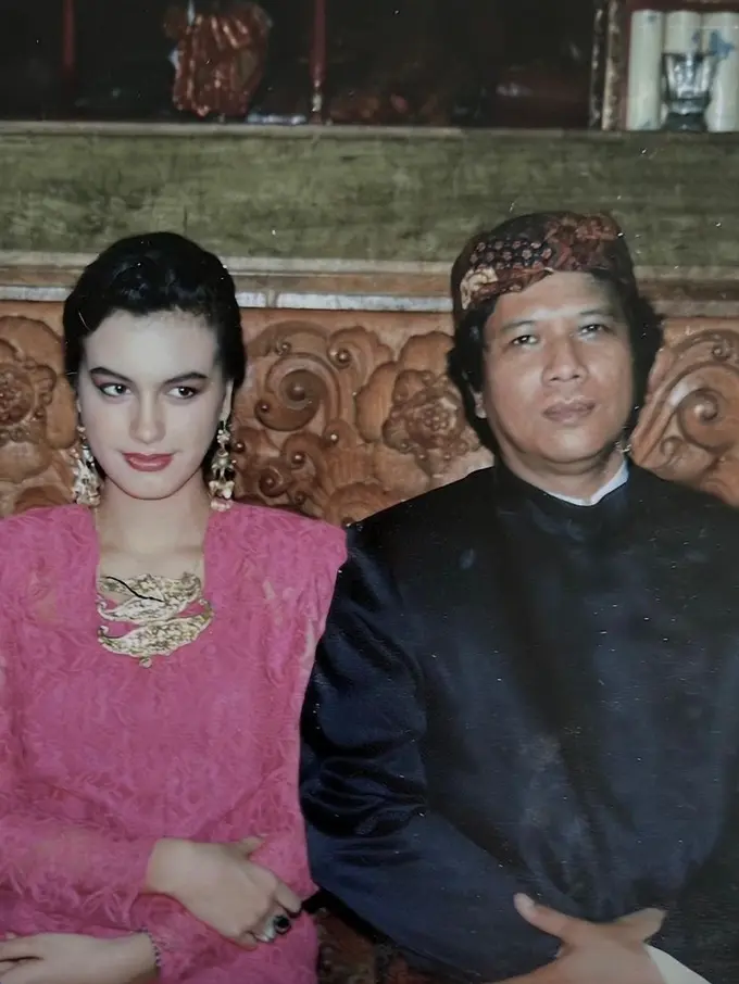 Sophia Latjuba punya wajah mirip dengan sang anak
