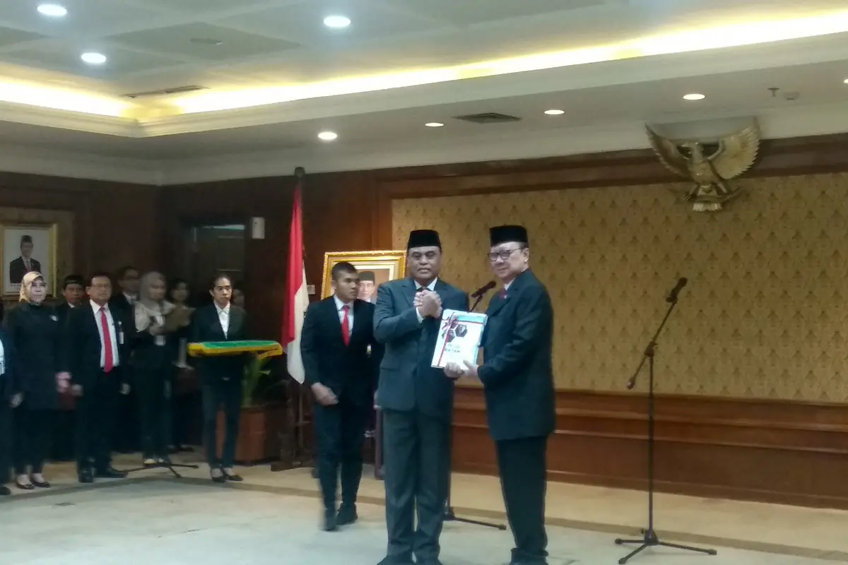 Kementerian Pendayagunaan Aparatur Negara dan Reformasi Birokrasi (PANRB) menggelar proses serah terima jabatan (sertijab) untuk tugas Menteri PANRB periode 2019-2024. Liputan6.com/Maulandy
