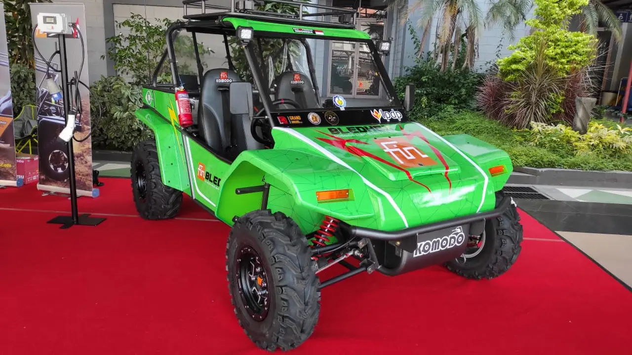 Fin Komodo Bawa Mobil Listrik Setrum Kemayoran (Arief A/Liputan6.com)