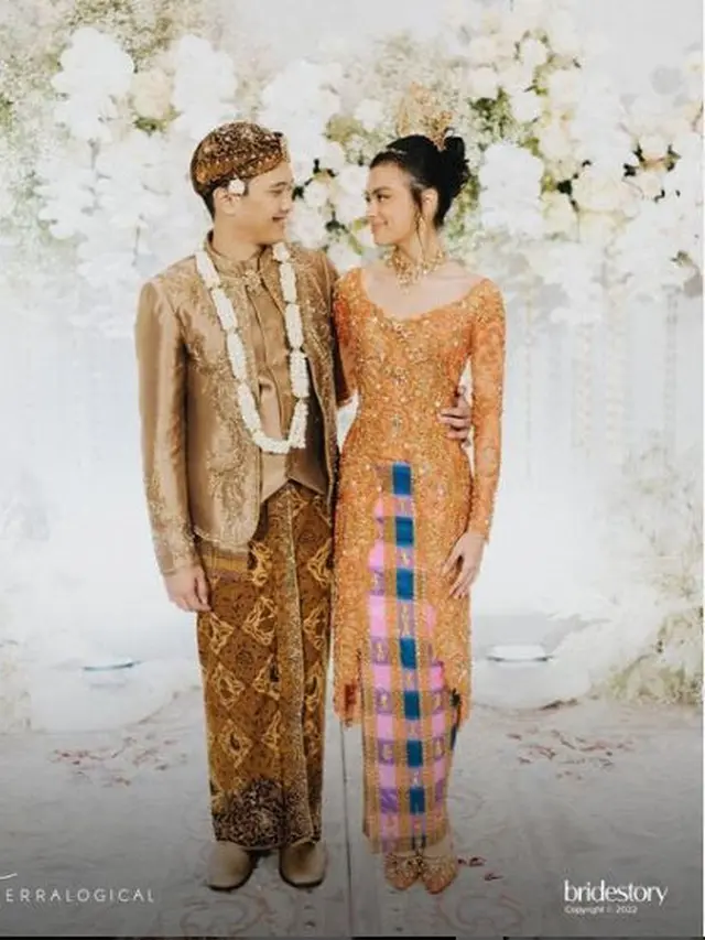 Baju Pengantin Adat Eva Celia dan Demas Narawangsa: Campur-Campur Kayak Taman Mini