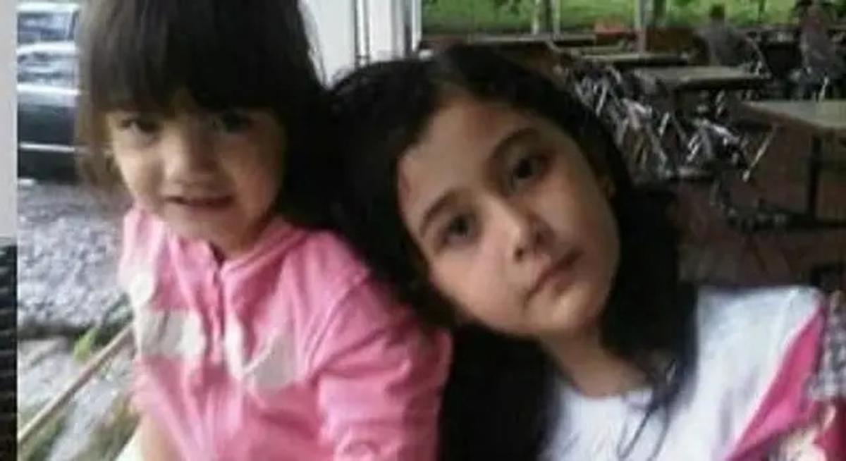 6 Potret Lawas Masa Kecil Talitha Curtis, Ungkap Selama Ini Dibesarkan Ibu Angkat