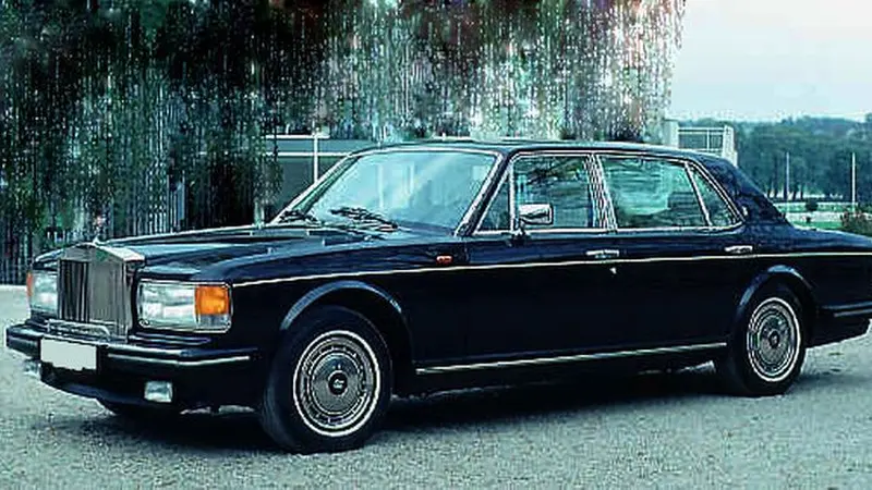 Rolls-Royce Silver Spirit 