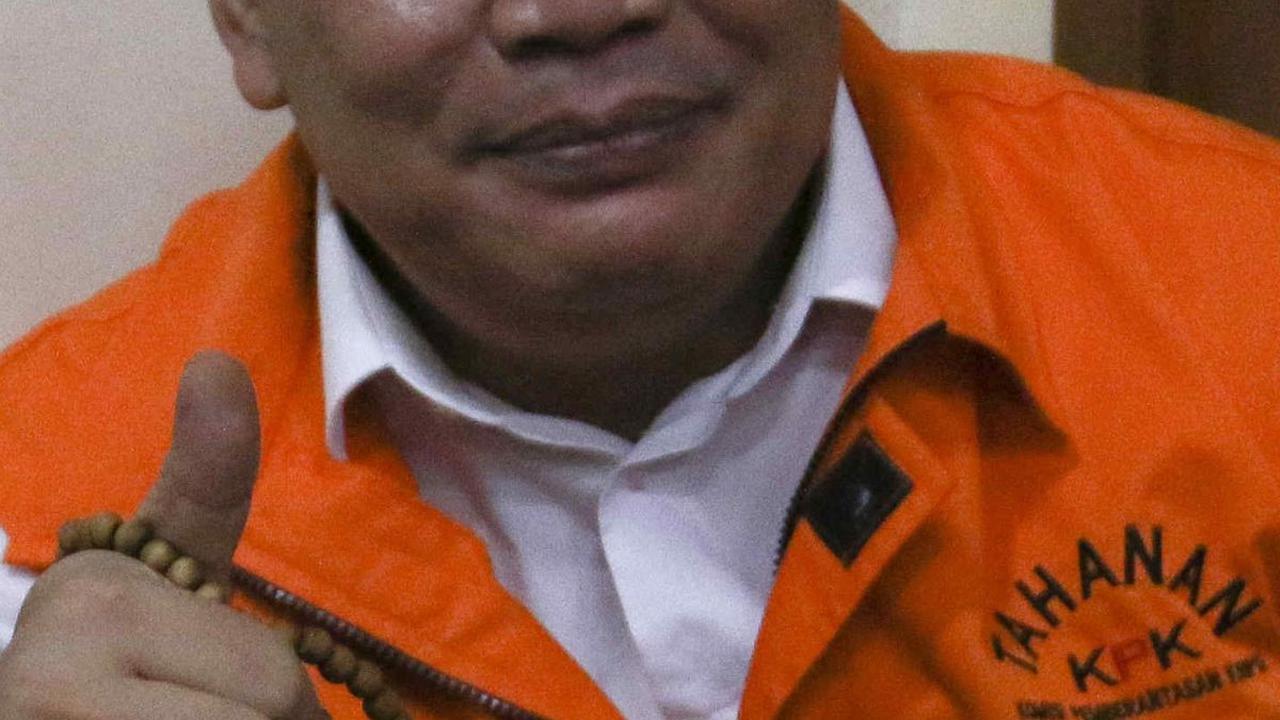 FOTO: Kasus Suap dan Pemalsuan Surat, Terdakwa AKBP Bambang Kayun Divonis 6 Tahun Bui