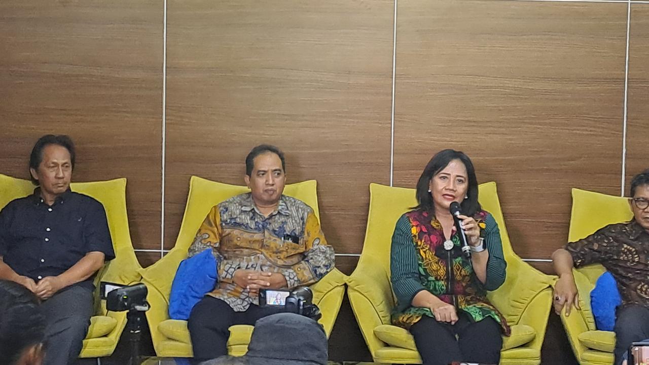 VIDEO: Dekan Fakultas Kehutanan UGM: Ijazah Asli yang Memegang Adalah Pak Jokowi
