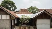 9 Inspirasi Rumah Desa dengan Halaman Tengah ala Rumah Jawa Lama, Tradisi dan Modernitas