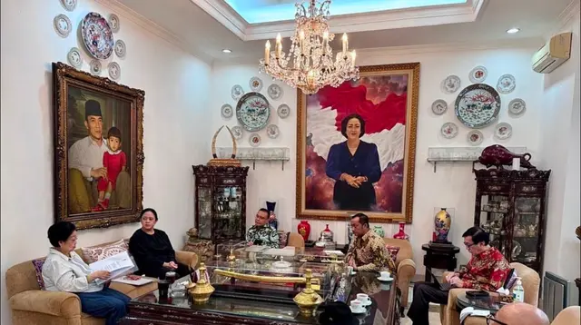 Ketua Harian DPP Partai Gerindra Sufmi Dasco Ahmad mengunggah momen pertemuannya dengan Ketua Umum PDIP Megawati Soekarnoputri lewat akun Instagram pribadinya @sufmi_dasco, pada Kamis (5/6/2025). (Instagram)