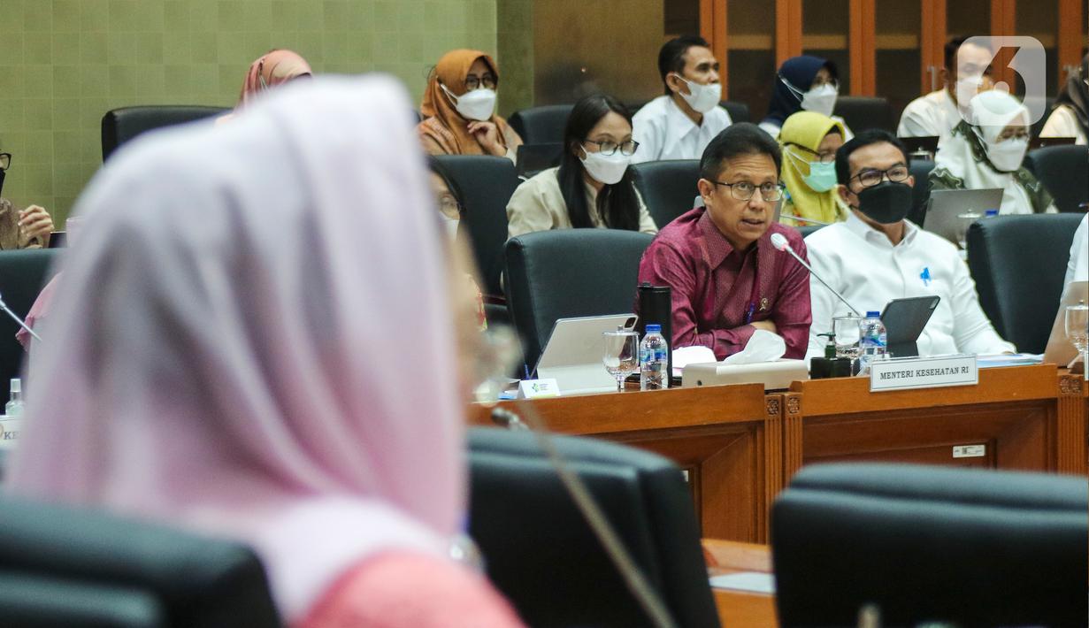 Menteri Kesehatan Budi Gunadi Sadikin mengikuti Rapat Kerja dengan Komisi IX DPR di gedung Parlemen, Jakarta, Senin (7/11/22). Bahasan rapat tersebut juga termasuk penjelasan mengenai Alokasi Anggaran Penanganan Stunting Tahun 2022 dan Evaluasi Pelaksanaan Penanganan Stunting. (Liputan6.com/Angga Yuniar)