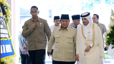 Prabowo Sampaikan Belasungkawa Atas Wafatnya Sheikh Hamad bin Khalifa Al Thani