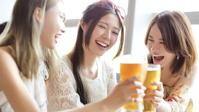 Ini Penyebab Sejumlah Orang Menjadi Merah Ketika Minum Alkohol