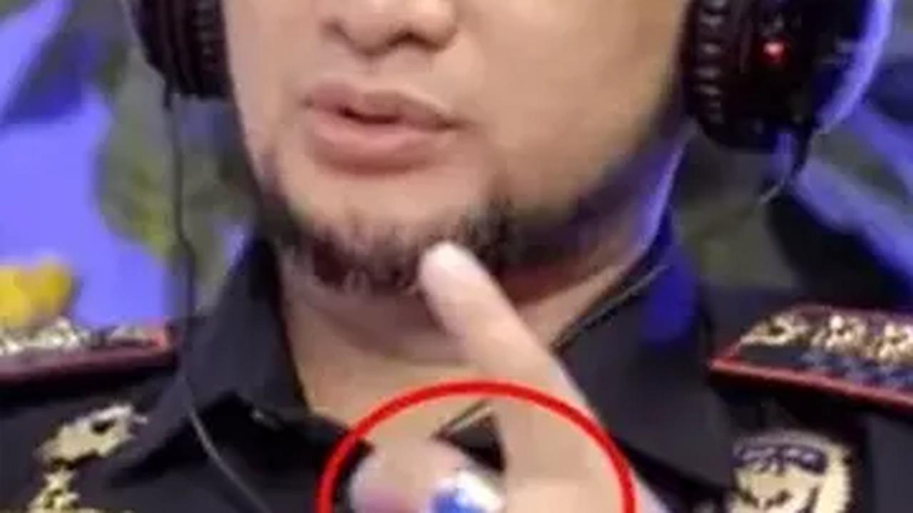 Modusnya, Andhi menjadi makelar barang di luar negeri dan memberi karpet merah kepada pengusaha yang bergerak di bidang ekspor-impor. Andhi melakukan aksinya sejak 2012 hingga 2022.