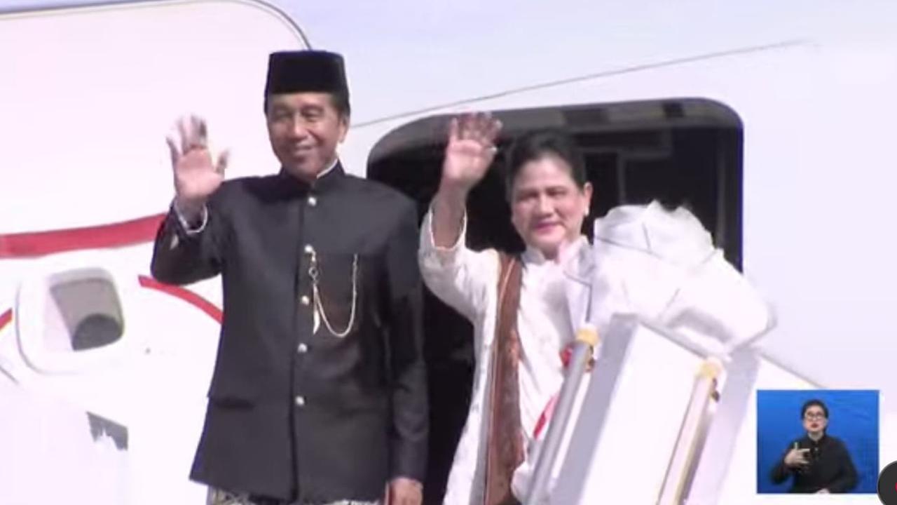 Jokowi Terbang ke Solo Naik Pesawat TNI AU, Dikawal Empat Jet Tempur