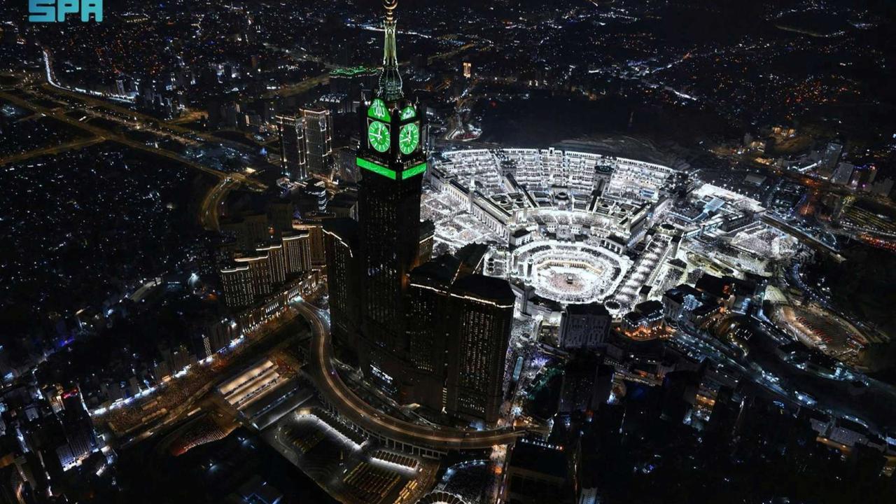 Suasana malam 21 Ramadan di Masjid Istiqlal