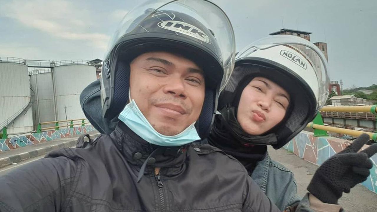 Suami Ira Swara Alih Profesi dari Arsitek Jadi Sopir Ojek Online, Dilakukan Demi Kebutuhan Hidup