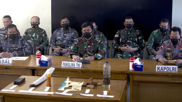 FOTO: Kapal Selam KRI Nanggala 402 Dinyatakan Tenggelam