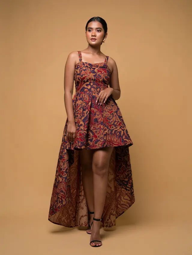 Model Dress Batik untuk Orang Gemuk dan Pendek
