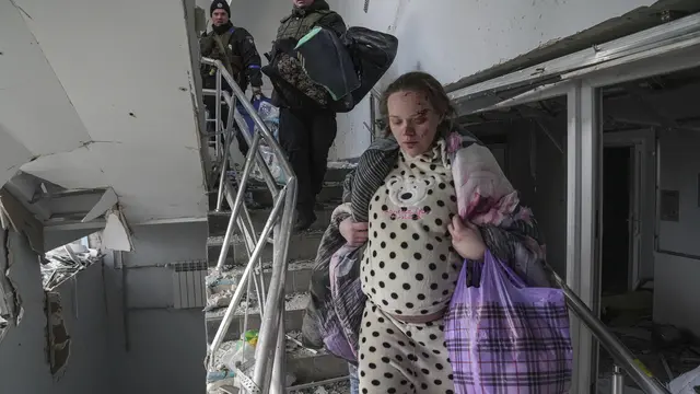 Beauty Vlogger Ukraina Dituduh Rusia Terlibat Konspirasi Barat, Disebut Buat Foto Rekayasa di Puing-Puing Rumah Sakit