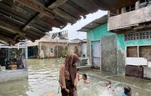 Banjir Rob 2,6 Meter Intai 3 Kecamatan di Medan, Warga Diminta Waspada