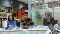 Sekretaris Jenderal BPK Bahtiar Arif (tengah) dalam acara coffee morning di Kantor BPK, Jakarta, Jumat (14/2/2020).