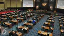 Suasana saat Rapat Paripurna Istimewa di Gedung DPRD Provinsi Jakarta, Senin (22/6/2015). Rapat Paripurna Istimewa tersebut berlangsung dalam rangka HUT ke-488 Jakarta. (Liputan6.com/Herman Zakharia)