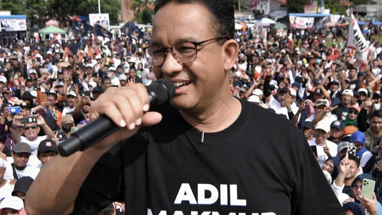 Momen Kejutan Anies Dihadiahi Food Truck Ala Idol Korea Oleh Anak Muda Jakarta